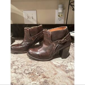 BedStu Brown Ankle Booties